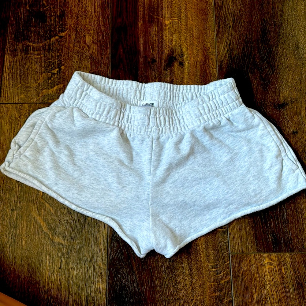 Garage sweat shorts